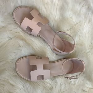 Hermes Santorini Light Pink Sandals